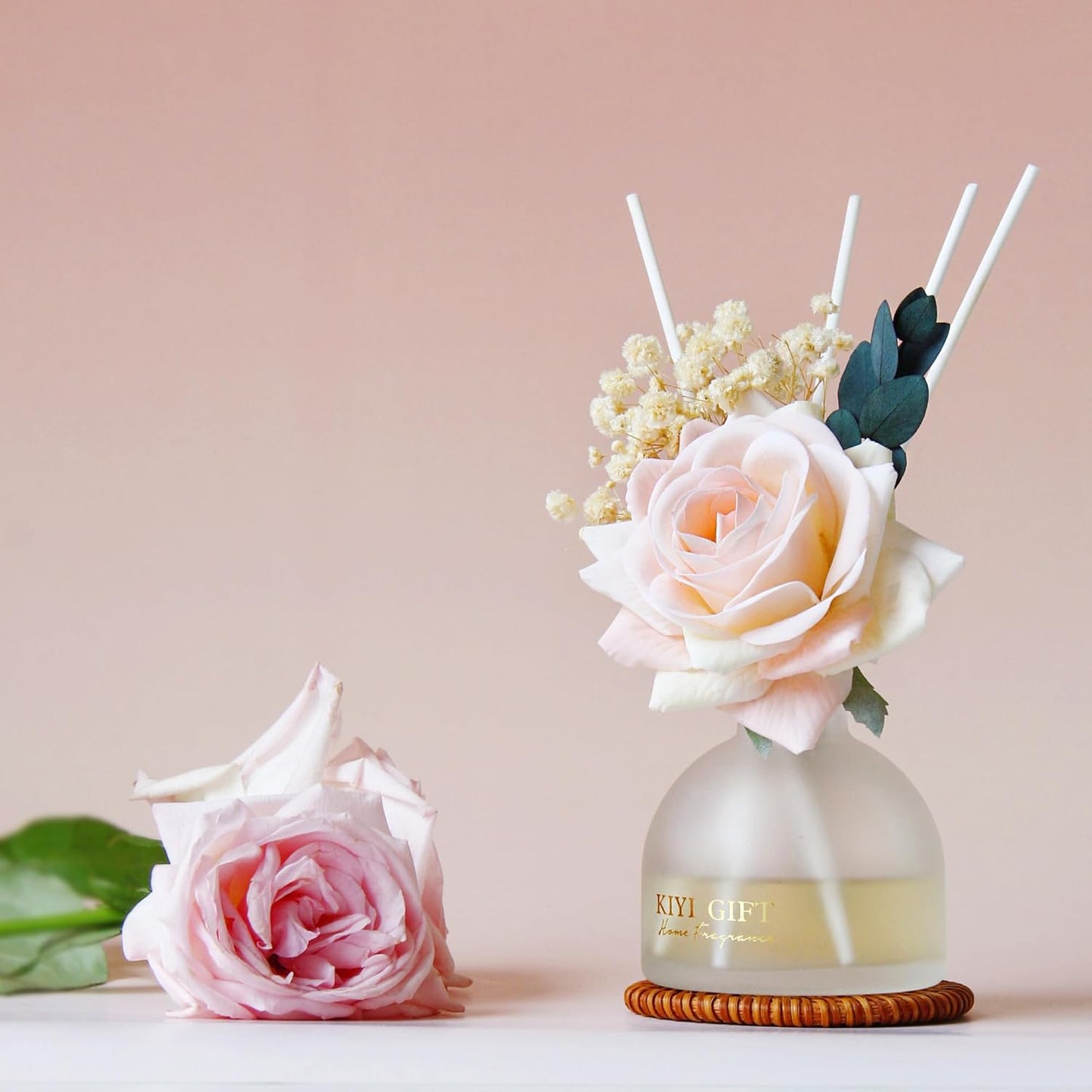 Reed Diffuser Set,4.06 oz Scent Flower Diffuser with 6 Sticks,Home Fragrance,Reed Diffuser for Bathroom Shelf Decor (Jasmine Rose)