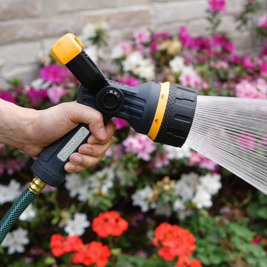 Melnor 65020-AMZ Metal Multi-Pattern Hose Nozzle with Rear Trigger Grip, 7 Spray Patterns, Heavy-Duty Metal Construction, Quick Connect Adapter, Black, Orange