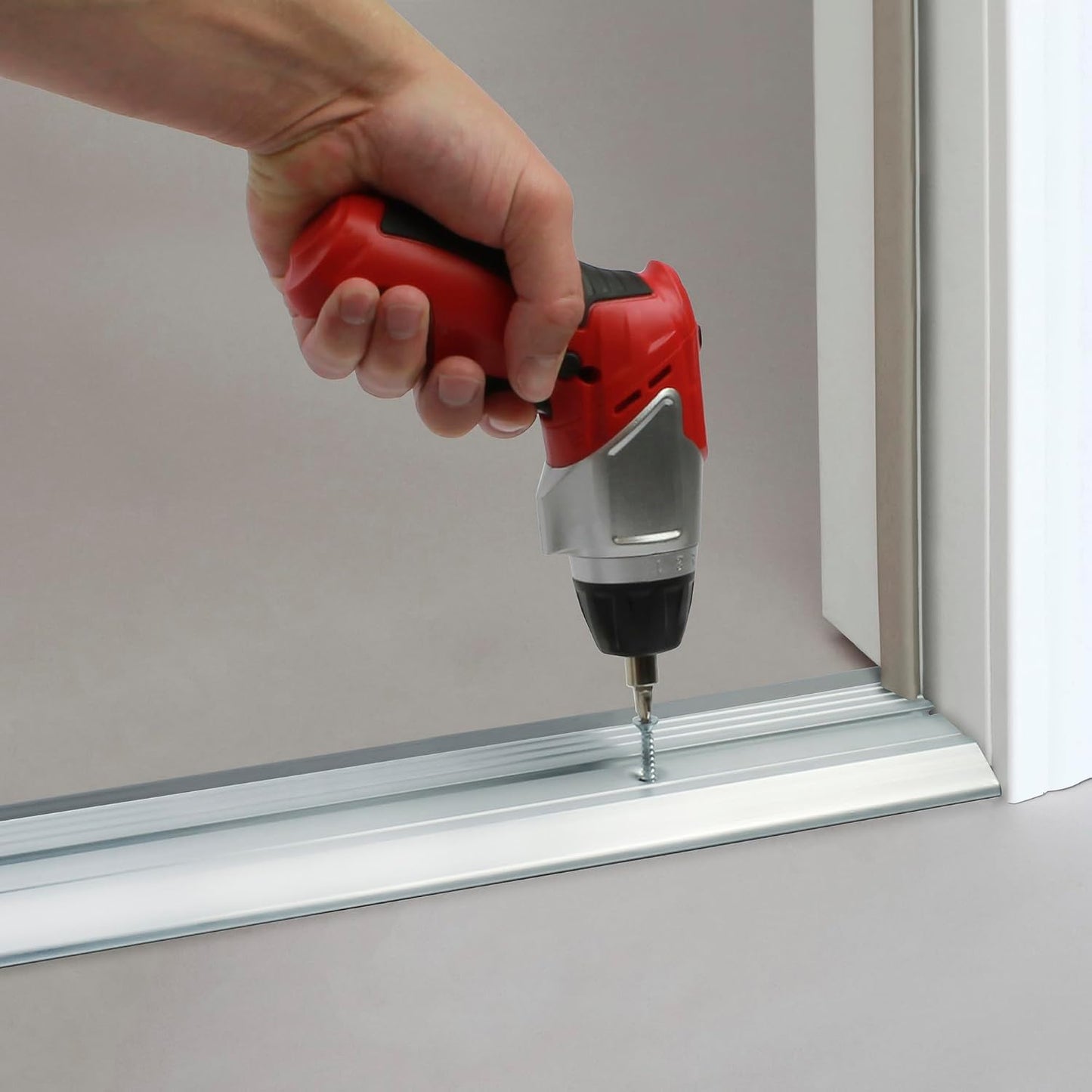 M-D Building Products 08102 3-3/4 in. x 3/4 in. x 36 in. Silver Aluminum and Vinyl Heavy-Duty Low-Profile Threshold