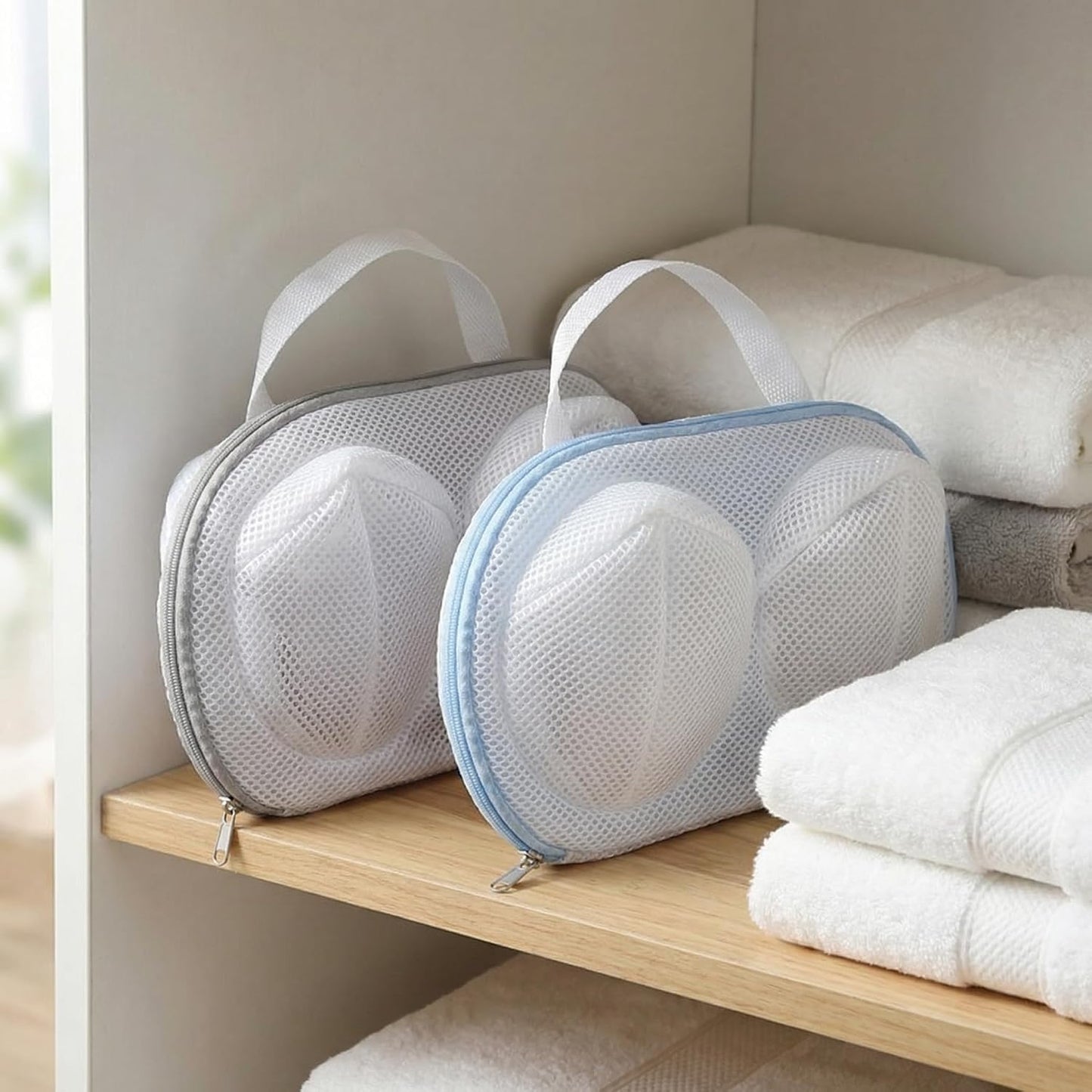 2 Pack Bra Wash Bags with Hooks, 3D Protective Mesh Bra Laundry Bags for Washing Machine, Zippered Lingerie Wash Bags for Small to Medium Bras, Delicates, Underwear, Socks and Travel Storage