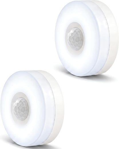 YELKO Motion Sensor Night Light - Plug-in 6000K Cool White Anti-Glare LED Nightlight, Ultra Bright Cozy Soft Glow Not Dazzling for Hallway, Stairs, Garage, Bedroom, Bathroom, Garage, Kitchen, 2 Pack