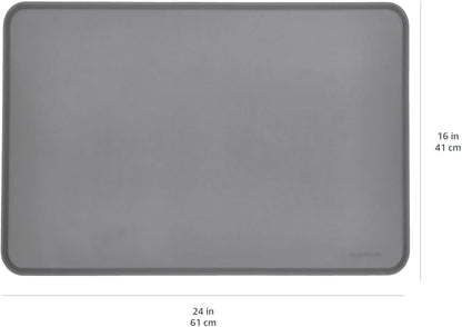 Amazon Basics Waterproof Non-Slip Silicone Pet Feeding Mat with Raised Edges for Food and Water Bowls, Easy to Clean Pet Placemat to Protect Floors, 18.5" x 11.5", Black
