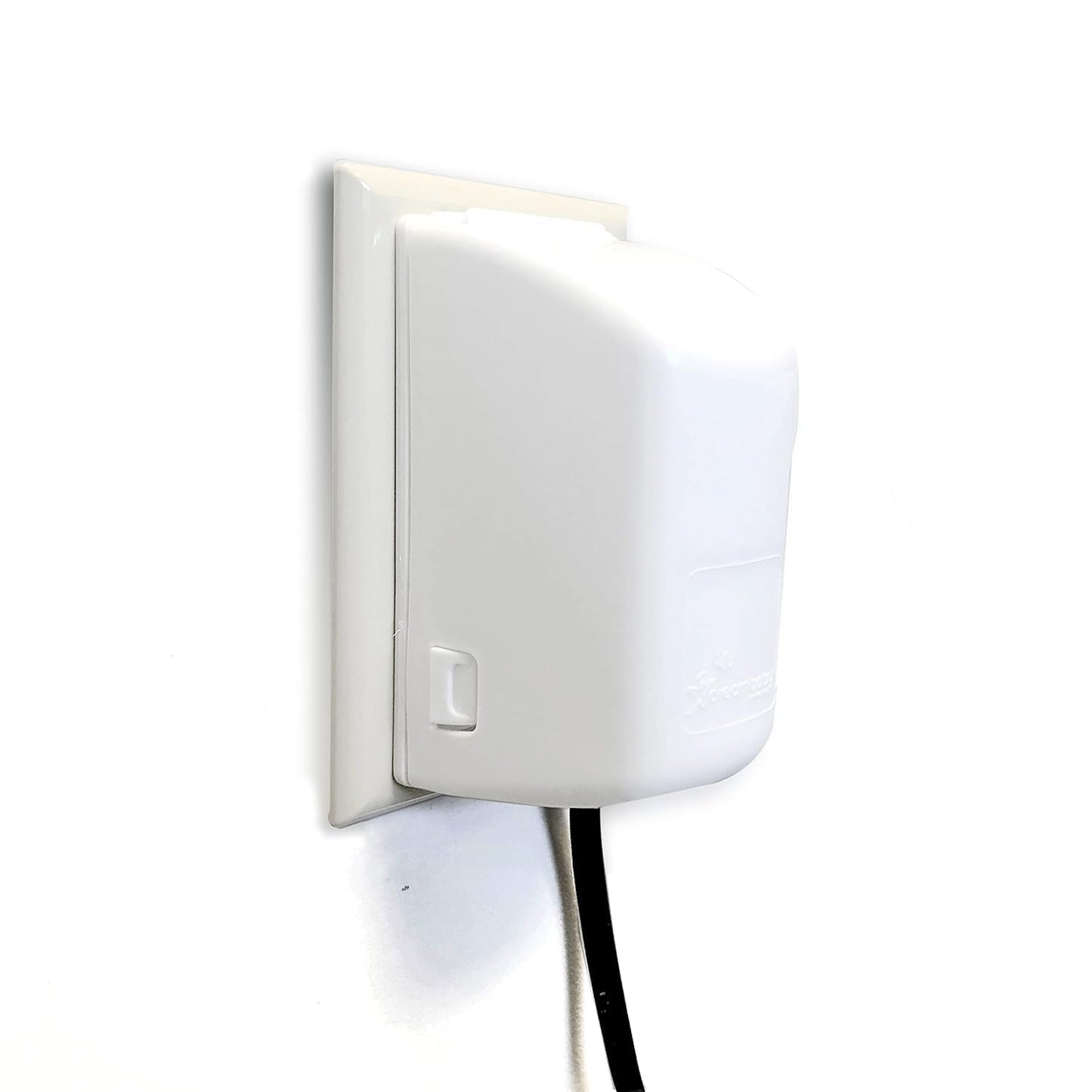 Dreambaby Dual Fit Outlet Cover Box - Baby Safety Outlet Cover for Standard & Decora Plugs - Child Proof Electrical Outlet Plugs - Essential Plug Cover for Baby Proofing - 2 Pack