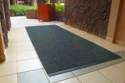 3M Nomad 6050 Medium Traffic Grey 2' x 3' Vinyl Mesh Scraper Mat