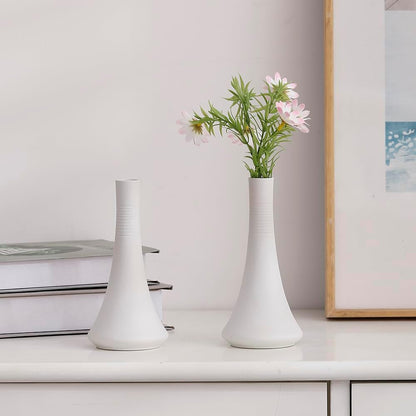 2-Piece White Matte Ceramic vase Set, Farmhouse Decoration, Decorative vase, Suitable for Kitchen, Bedroom, Office, Living Room, Bathroom, and Shelf Center Dining Table Decoration