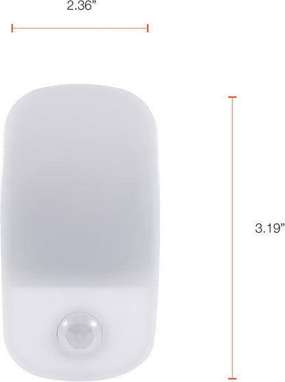 LEDVANCE Sylvania LED Mini Automatic Plug-in Night Light with Sensor, Motion Activated, Dusk to Dawn, Warm White, Plug-in Type - 1 Pack (64988)