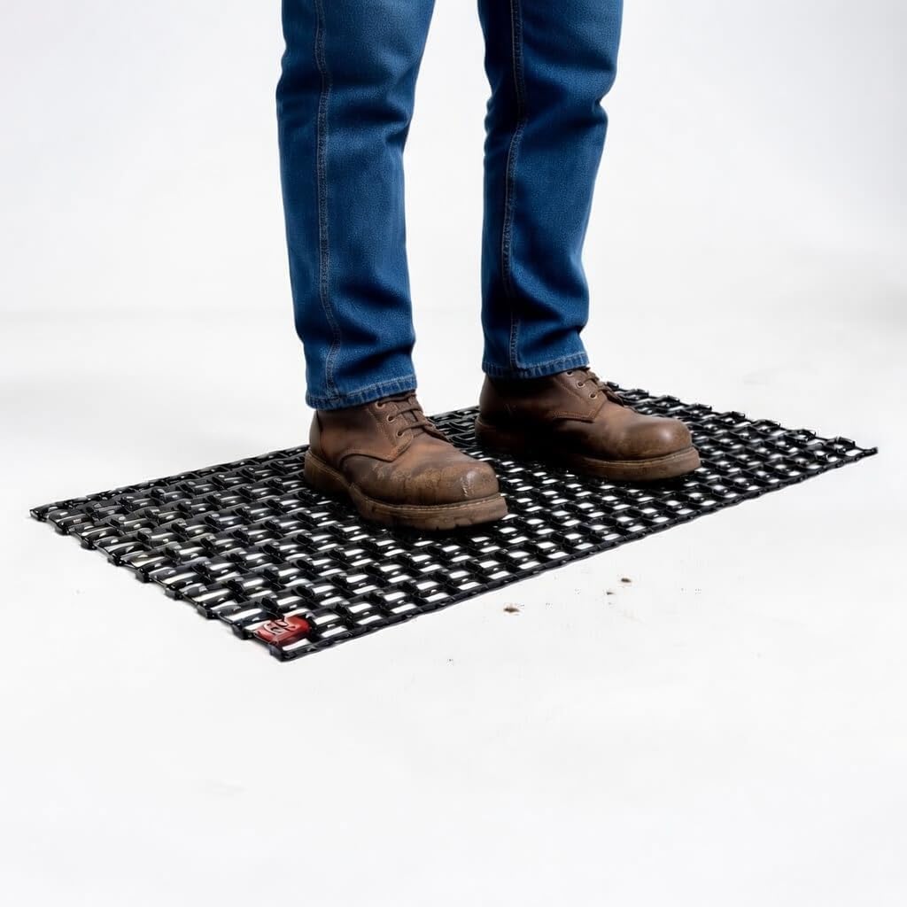 Mudd Heavy-Duty Metal Mesh Doormat – 30in x 17in, 2mm Thick Steel – Durable, All-Weather Dirt & Mud Scraper for Entryways, Patios & Workspaces