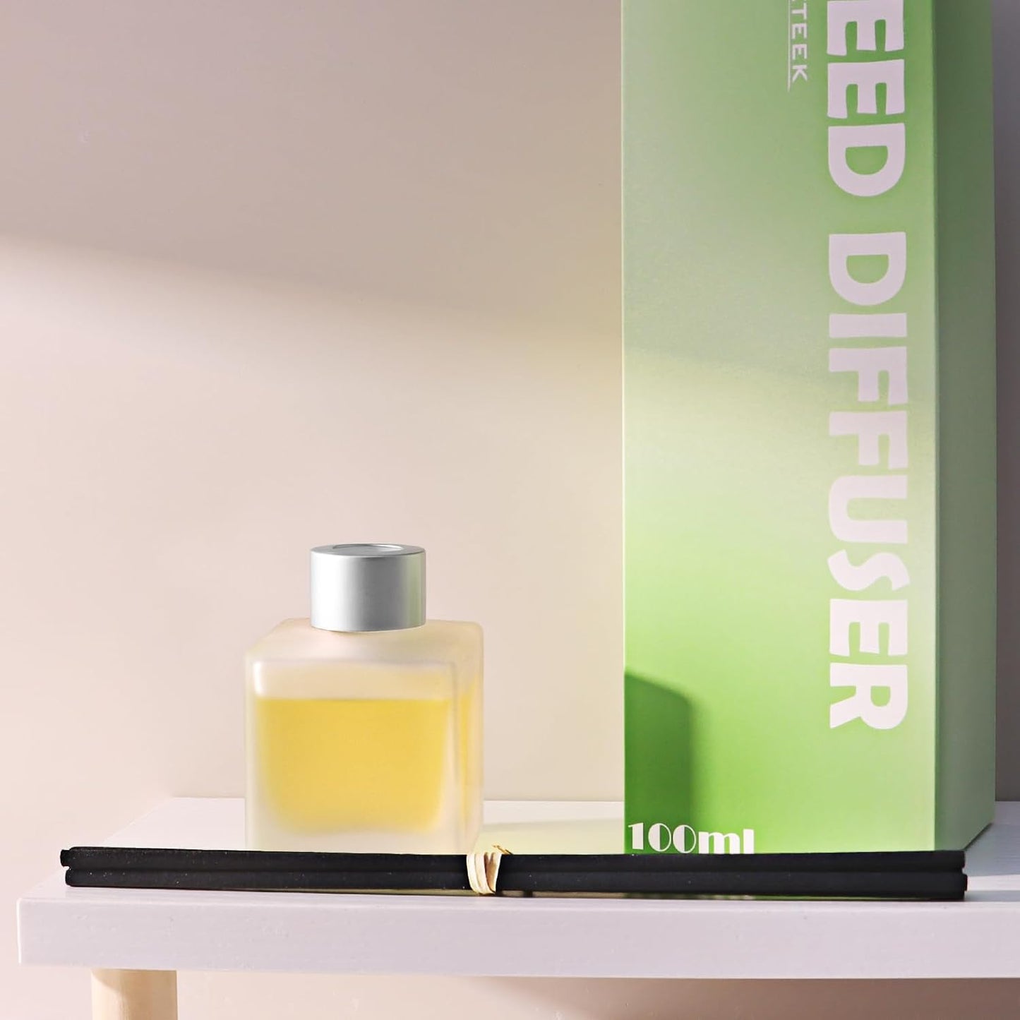 3-Pack Reed Diffuser Set, Linen/Citrus/Bamboo White Tea Scented Oil, Forest Aroma Essential Oils with Diffuser Sticks, Long Lasting Bathroom Air Freshener, Home Fragrance for Room Decor