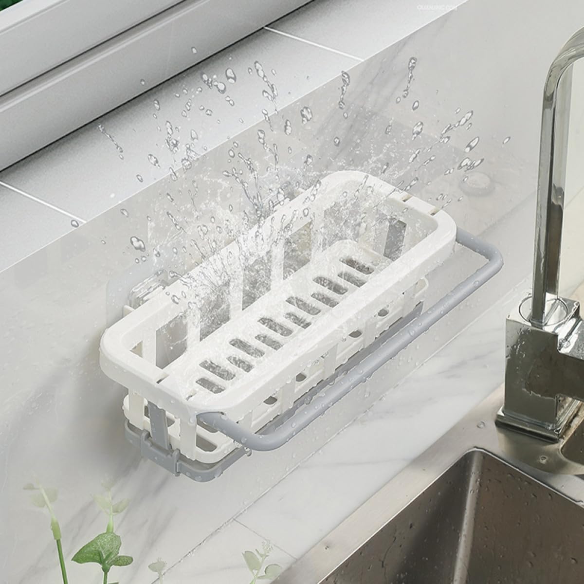 IMIKEYA Kitchen Retractable Dishcloth Holder Wall-mounted Rag Shelf White 210g No-drill Sponge Rack for Sink Organization Home Cleaning Supplies