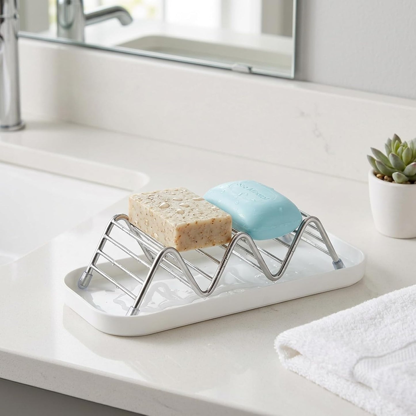 2 pcs Shampoo Bar Holder, Self Draining Soap Dish, Bar Soap Holder for Shower, Kitsch Shampoo Bar Holder, Soap Holder with Drainage Basin, 2-Piece Bathroom Organizer Set