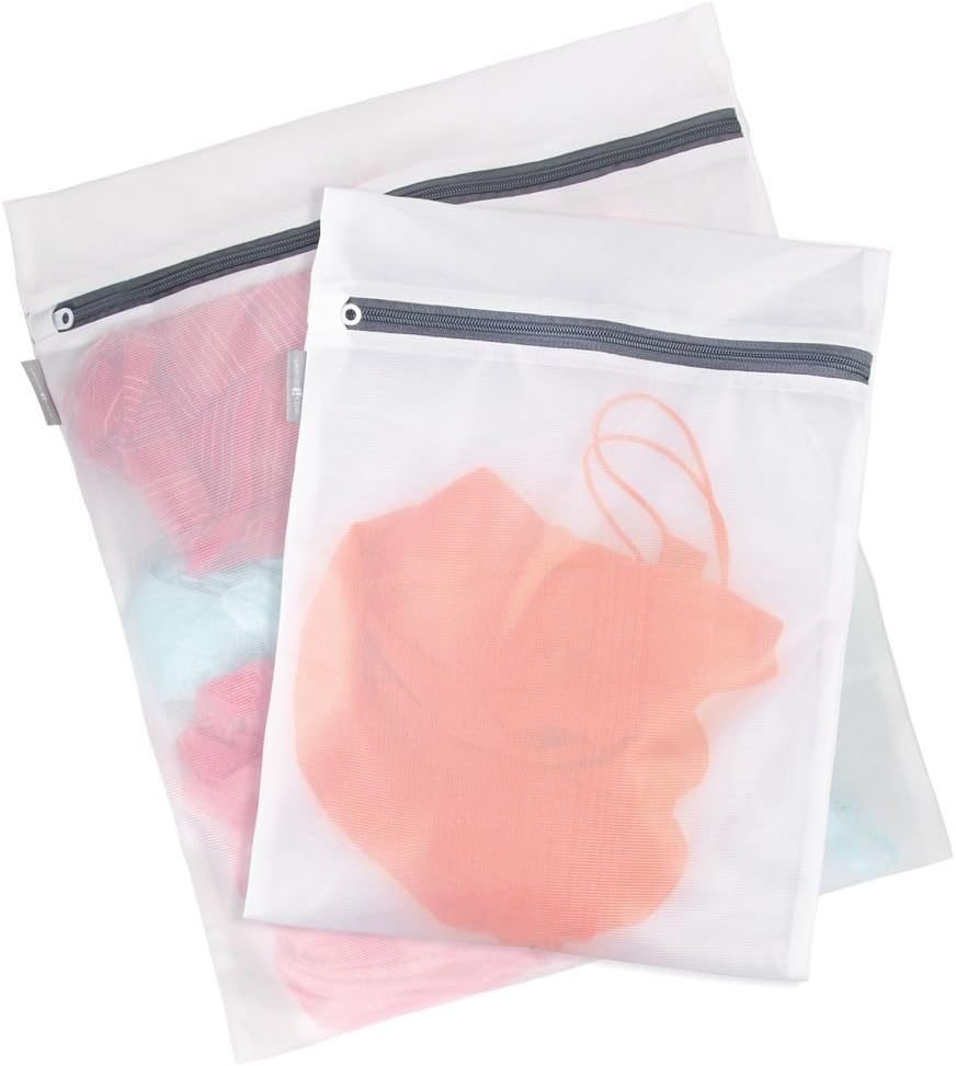 iDesign Mesh Laundry Bags with Built in Zipper for Cleaning Delicates– Set of 2, 1 Medium and 1 Large Bag, White
