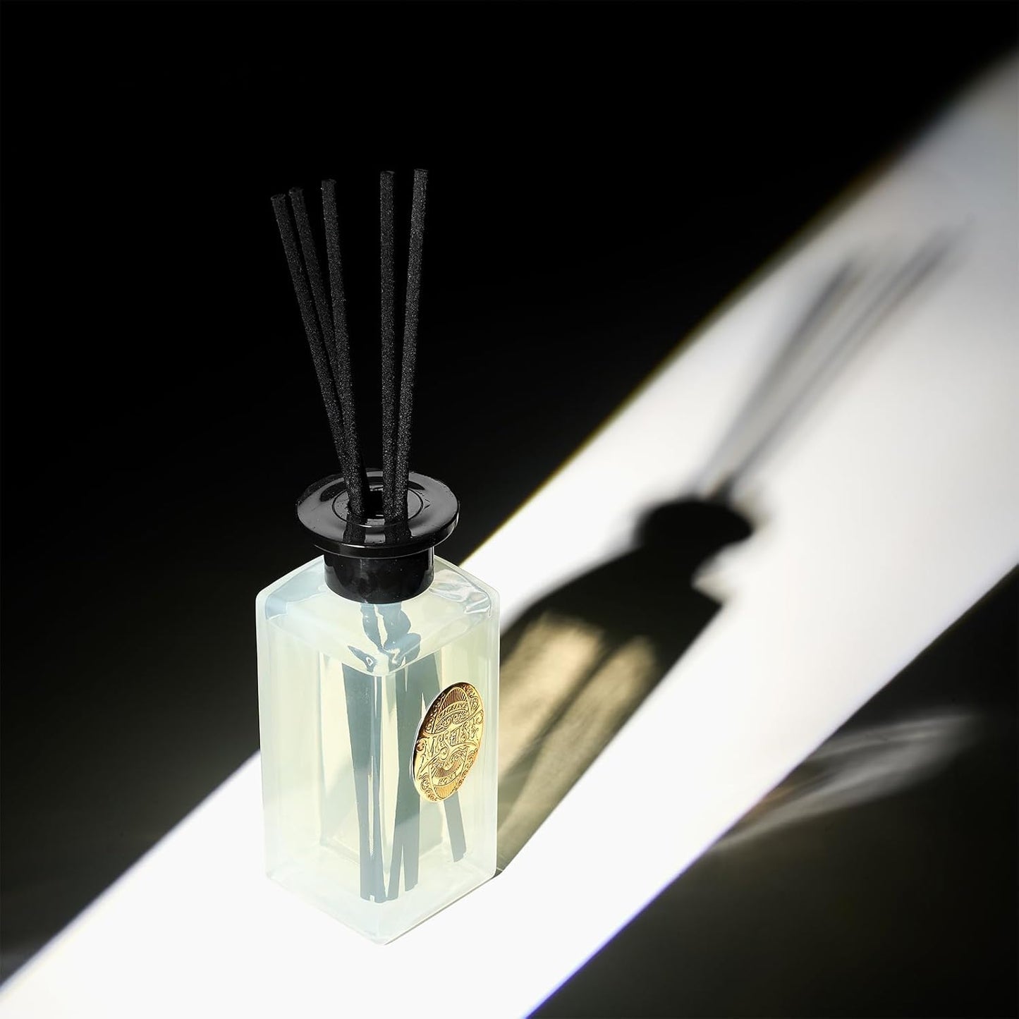 M&SENSE 6.3 oz Large Reed Diffuser Set | Lime+Basil Scent Oil Diffuser with Sticks | Hotel Collection Non-Toxic Home Fragrance |for Bedroom Bathroom Living Room - Colors A