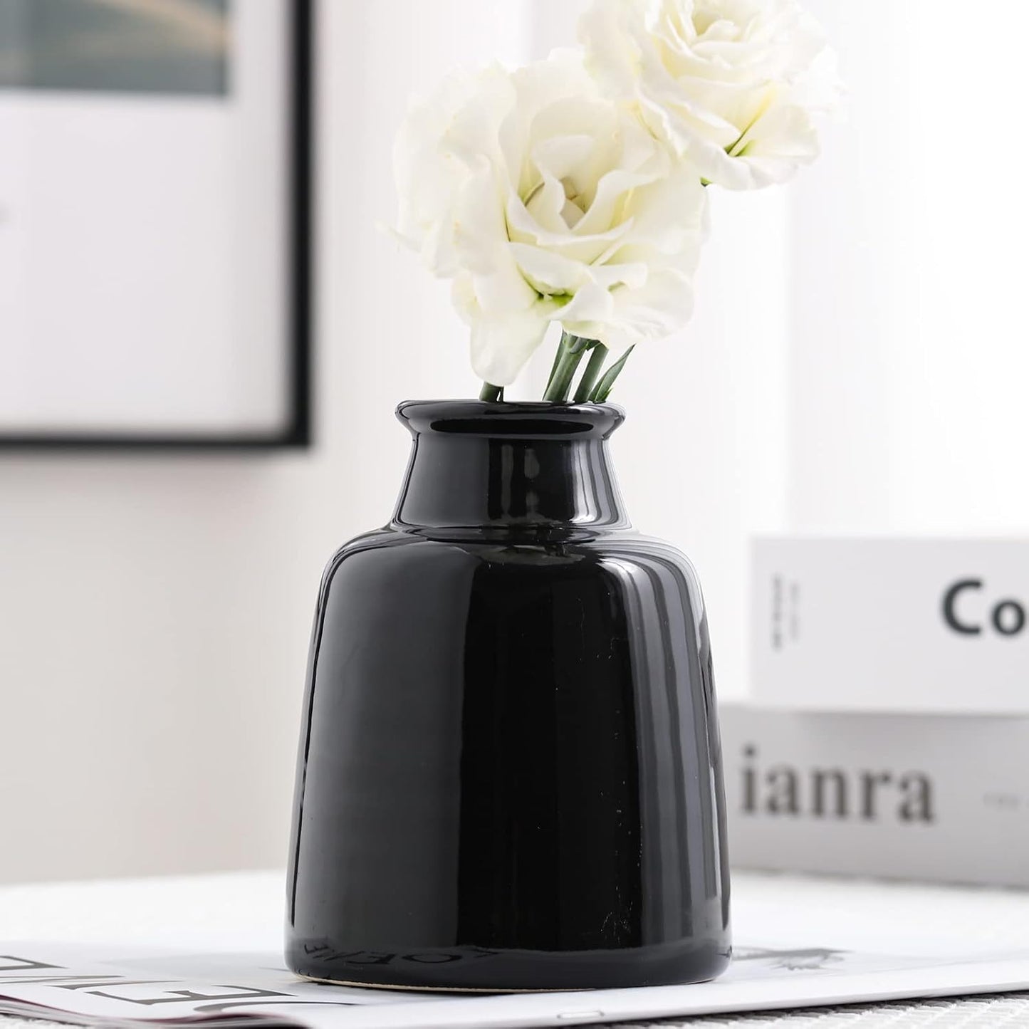 hjn Small White Vase Set of 3 for Modern Home Decor,Ceramic Vases for Centerpieces Flower Vases for Living Room Wedding/Dinner Table/Party -White