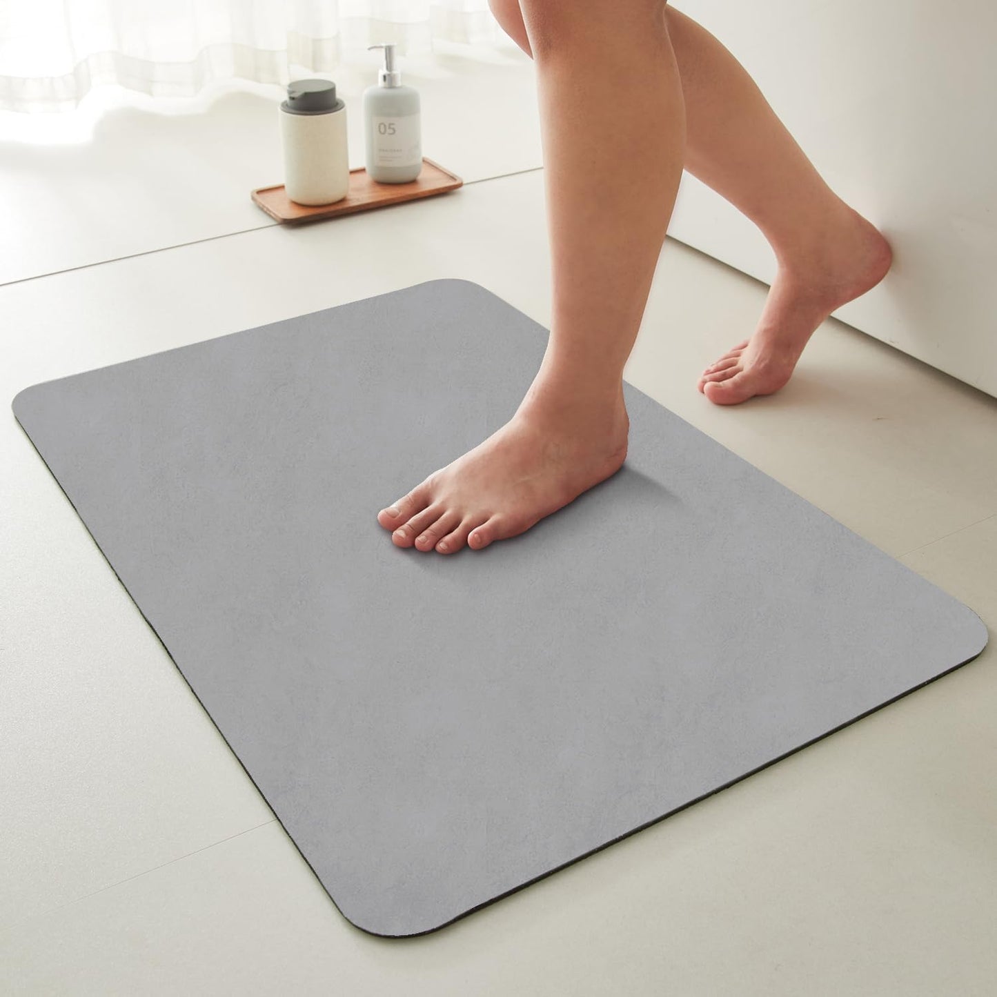 TYUU Bath Mat, Bathroom Rugs Non Slip Washable Thin Absorbent Quick Dry Bath Mat Fits Under Door Bathroom Floor Mat Perfect for Bath, Shower, or Sink 16"x24" Dark Grey