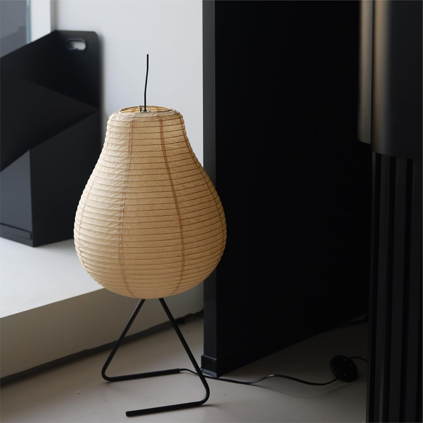 Japanese Pear-Shaped Floor Lamp – Noguchi-Inspired Rice Paper Lantern, Zen-Inspired Modern Design for Living Room, Bedroom, or Office
