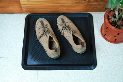 IRONGATE Heavy Duty Big Foot Boot Tray Door Mat - Set of 2 Multi Purpose Rugged Black Rubber All Weather Shoe Tray - Indoor Outdoor Entryway Garage Pet Feeding Mat Painting Projects Clean Ups - 16x18