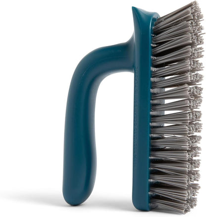 Full Circle Clean Ocean, Heavy Duty Dish Brush, Tough Bristles and Built-in Scraper, Perfect for Cast Iron, Sustainably Made 100% From Recycled Ghost Fishing Nets