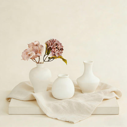 Daittin 3-Piece Ceramic Bud Vases Set - Small White Matte Vases for Dried Flowers, Decorative Mini Vases for Home Decor, Tabletop, Shelf, Office & Bedroom, Ideal for Housewarmings & Gift-Giving