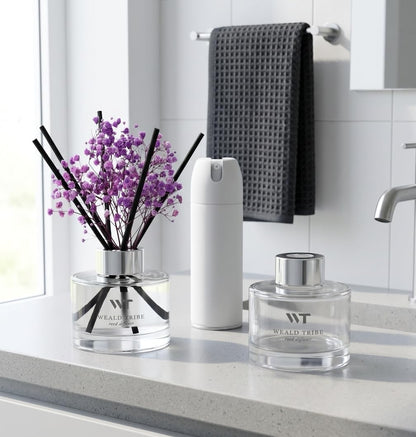 Flower Reed Diffuser Set Wild Eucalyptus Mint Scent for Bathroom Accessories Shelf Decor & Air Fresheners, Sticks Defusers with 5.1 fl oz Essential Oils & Leaves, House Bedroom Office Decor & Gifts