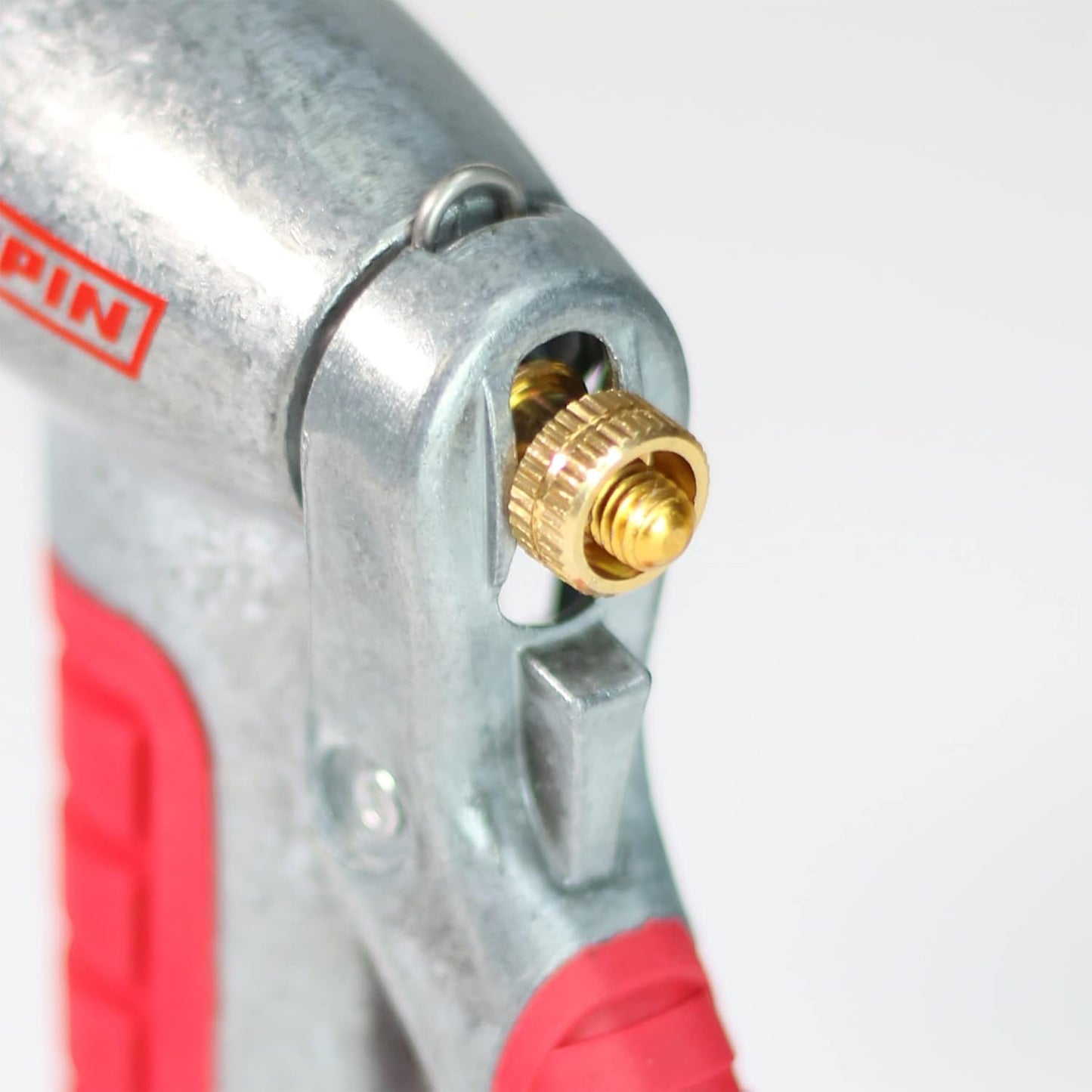 Chapin 4600 Professional Heavy Duty Galvanized Steel 7-way Spray Nozzle With Ergonomic Rubber Grip, Silver/Red
