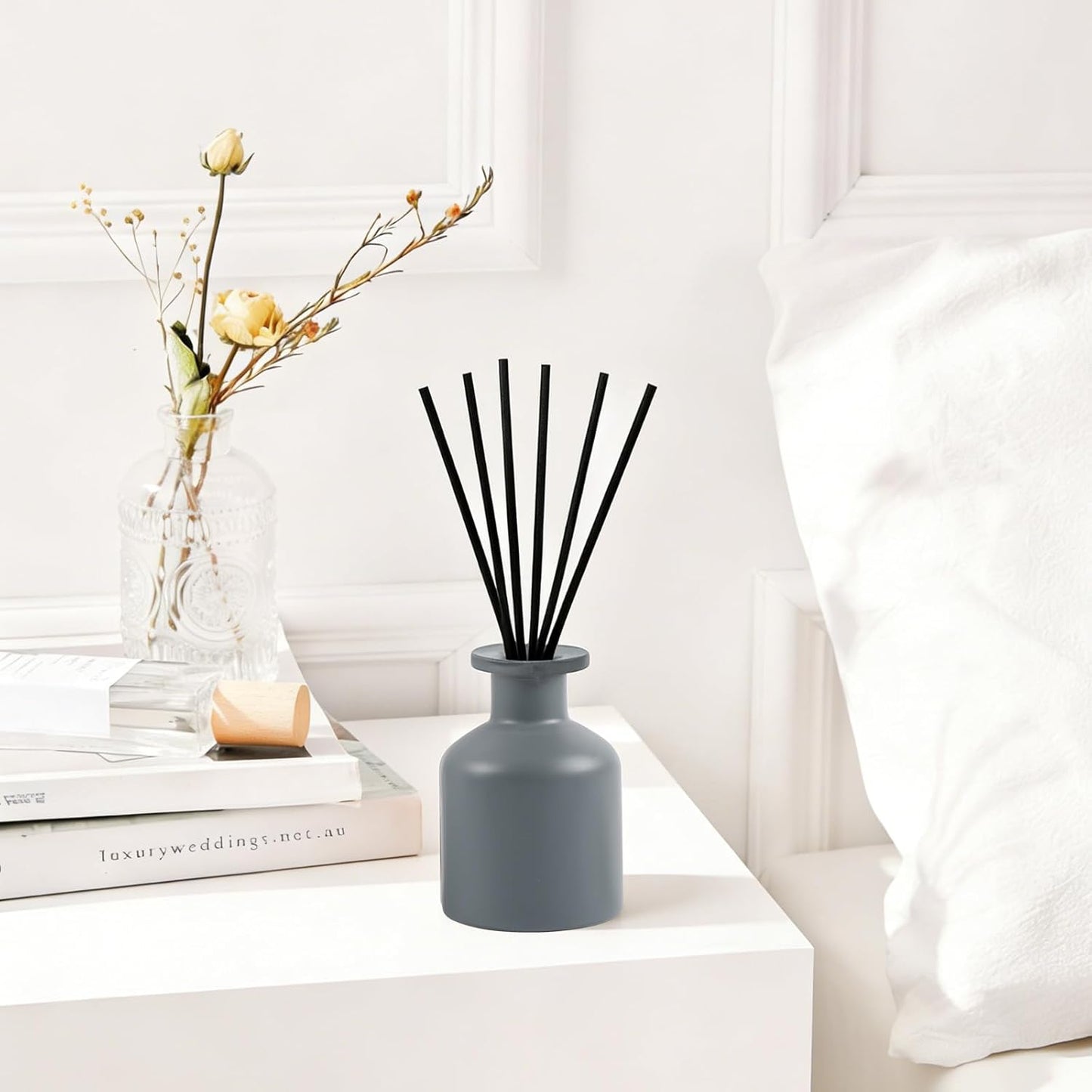 Reed Diffuser Set,Ocean Mist & Sea Salt Fragrance,100ml(3.38 fl.oz) with 6 Reed Sticks,Long-Lasting Oil Diffuser for Home,Office,Bathroom,Flame Free