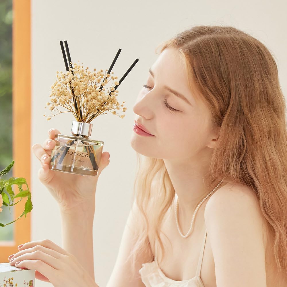 COCODOR Flower Reed Diffuser Set / 6.7oz / Cashmere Vanilla/Scent Diffuser with Sticks Home Fragrance Reed Diffuser for Bathroom Shelf Decor
