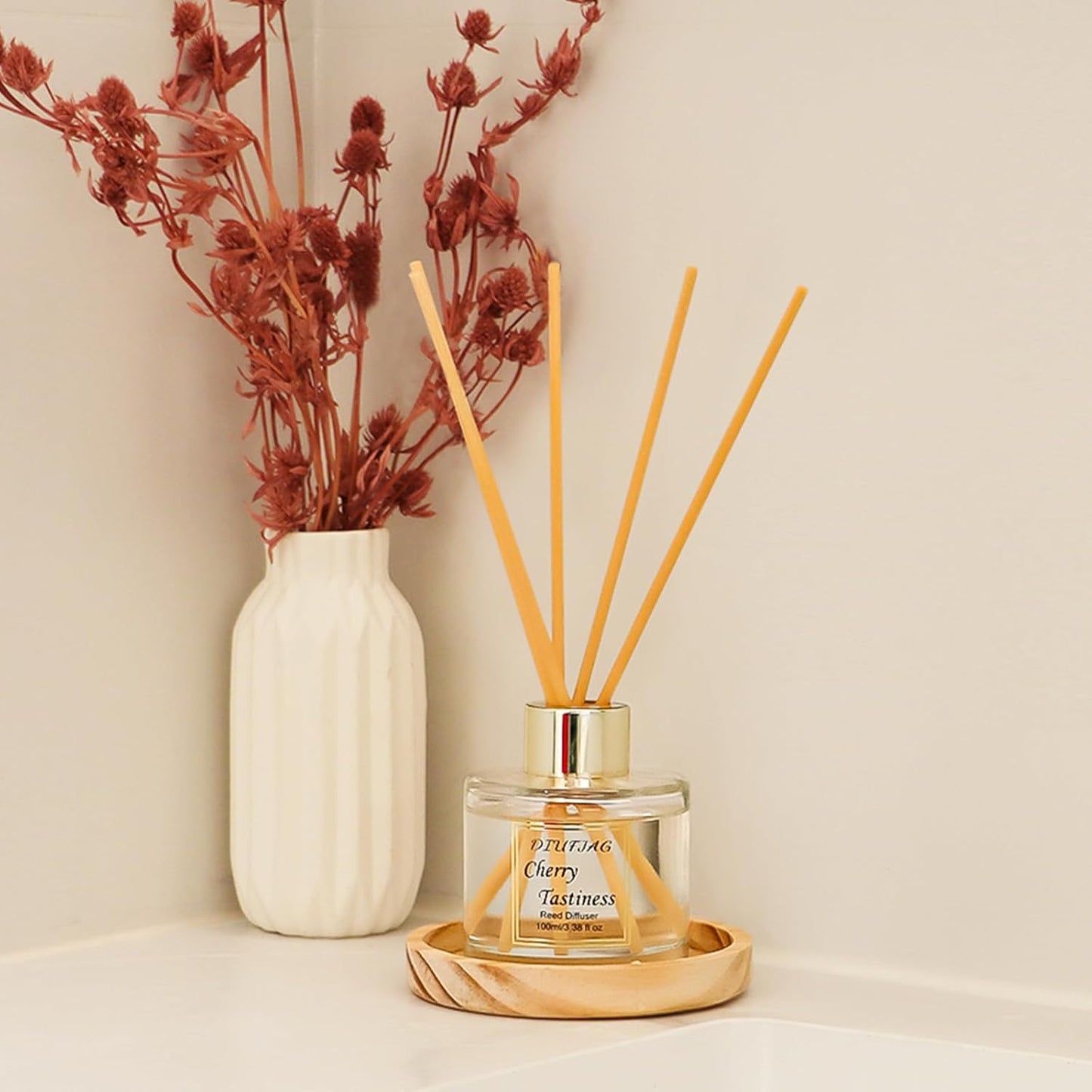 100ml Scent Diffuser with 6 Fiber Sticks, 3.5 oz Reed Diffuser Set Aromatherapy Fragrance Diffusers Air Fresheners for Home Bedroom Bathroom (Coconut)