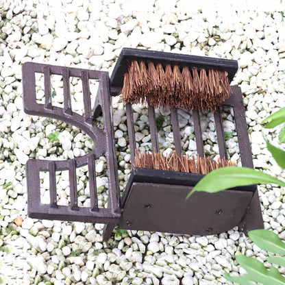 Cast Iron Shoe Brush, Rust Brown Shoe Cleaner with Bristles, 4.3 Inch Height Boot Scraper Mat for Porch, Entryway, Hallway