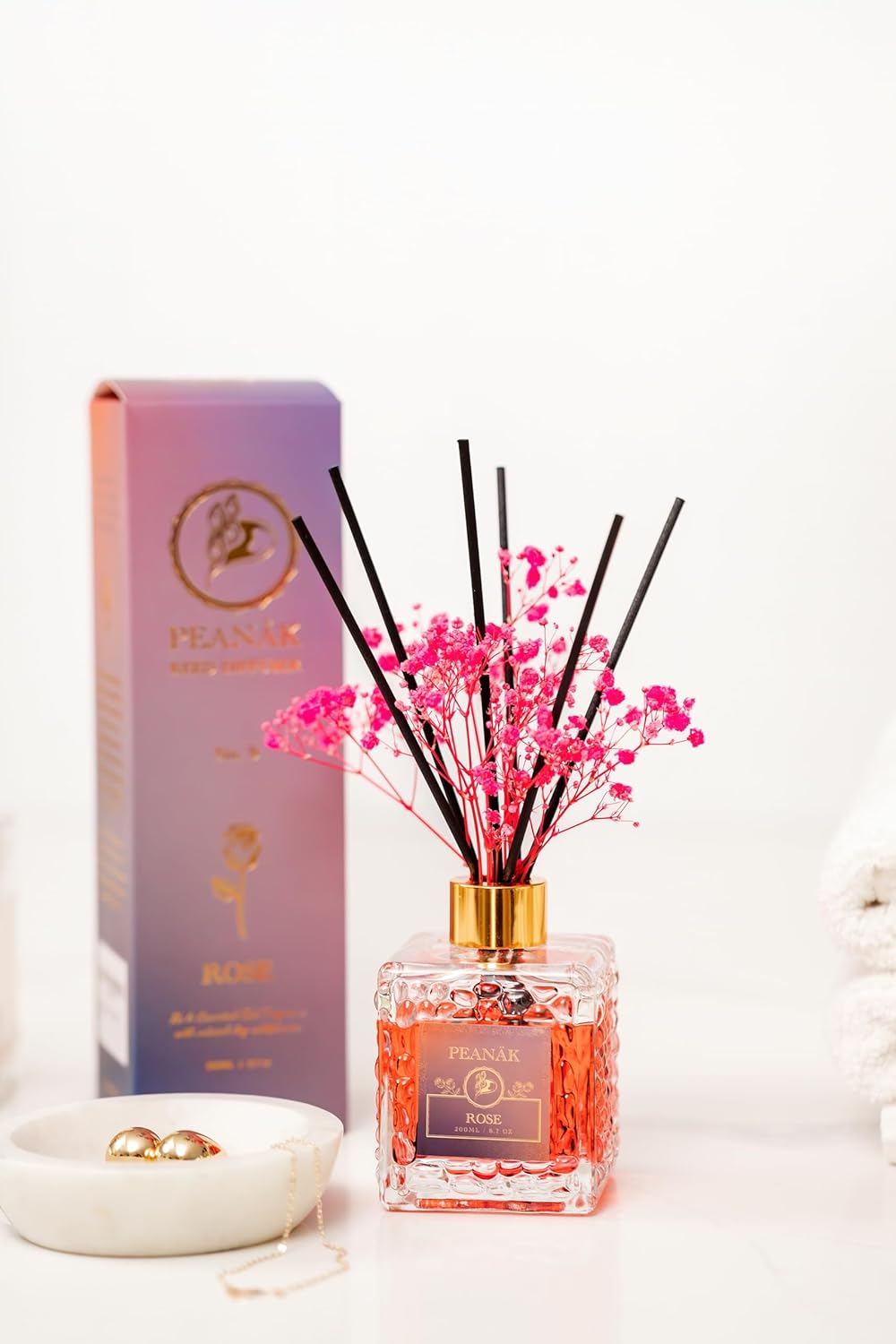 PEANÄK Reed Diffuser Set - Sandalwood Rose Fragrance 6.7oz (200 ml) - Real Preserved Flowers & 8 Reed Sticks for Bathroom Shelf Decor Home Diffuser & Office Scent with Long Lasting Gift Scent