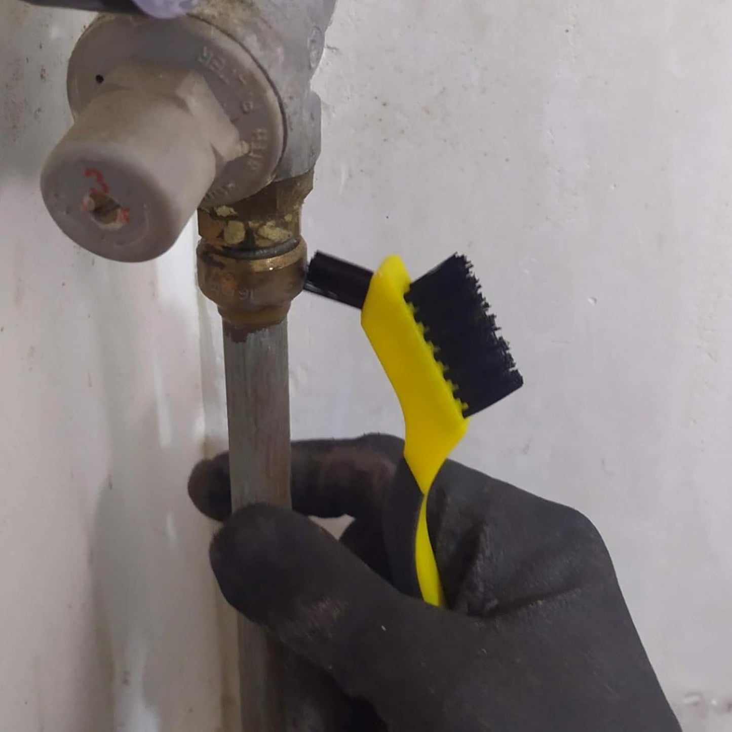 ALLWAY GB Narrow Nylon Stripper & Grout Brush | Soft-Grip Handle, Ideal for Tile and Grout