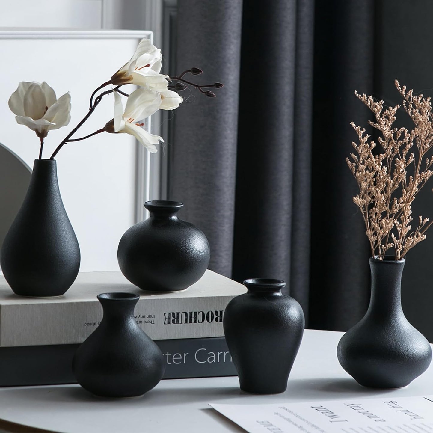 Tanvecle Small White Vases, Ceramic Bud Vase Set of 5, Mini Pottery Vases for Pampas Grass, Flowers, Decorative Vases for Home Modern Decor, Rustic Decor, Veses for Living Room Dining Table Shelves