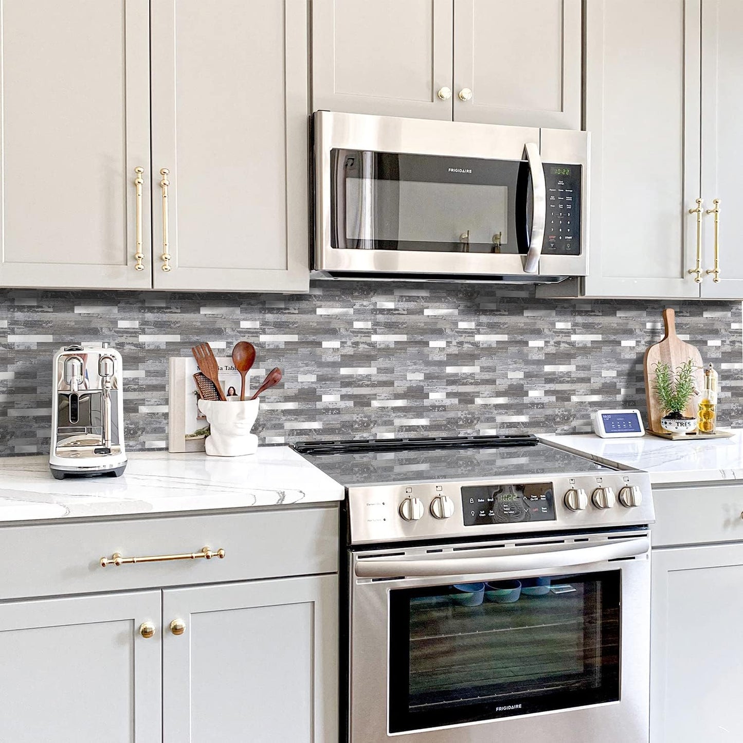 STICKGOO Peel and Stick Backsplash Tile, Stick on Backsplash for Kitchen and Bathroom, Volakas White Look PVC Mixed Metal Silver Self Adhesive Wall Tiles(Sample)
