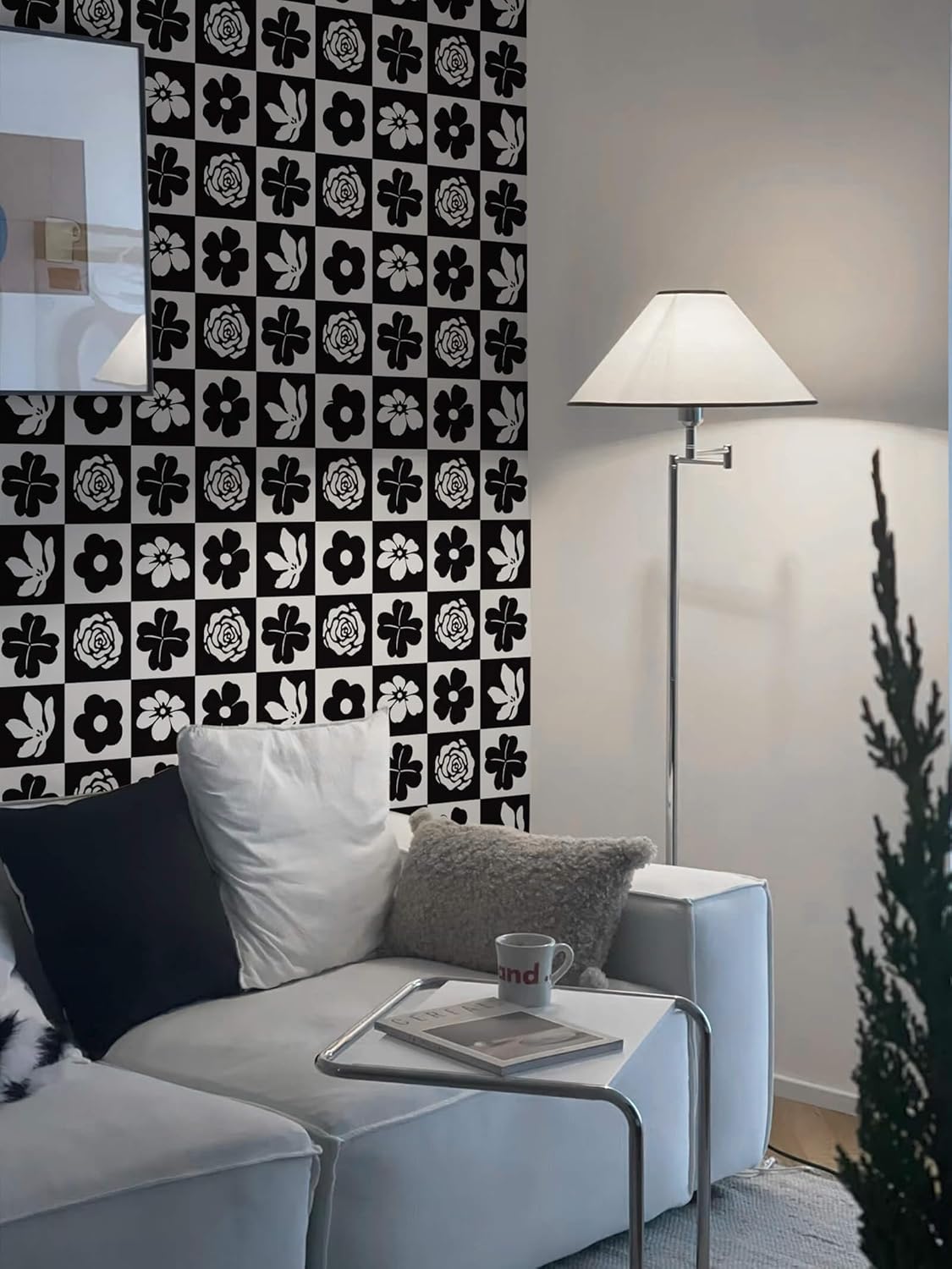 Heroad Boho Peel and Stick Wallpaper Beige Renter Friendly Wall Paper Peel and Stick Modern Contact Paper Neutral Geometric Wallpaper for Bedroom Bathroom Cabinets Decor Vinyl Waterproof 17.3"x78.7"