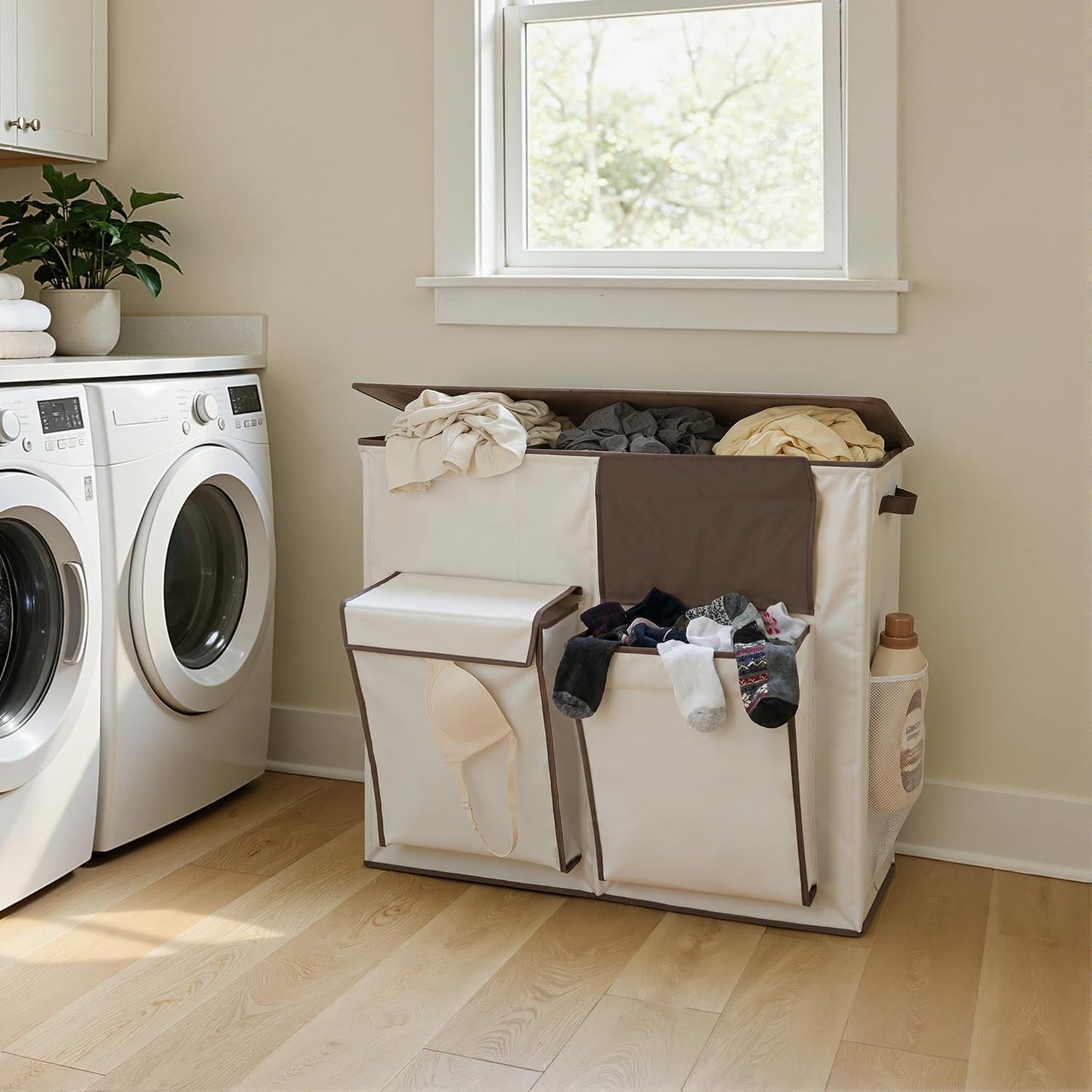 SOLEDI 220L Laundry Hamper 3 Section,Extra Large Laundry Basket with Lid and 2 Side Pockets, Dirty Clothes Hamper with Removable Bag Easy to Carry for Laundry Room, Bedroom, Bathroom, Black