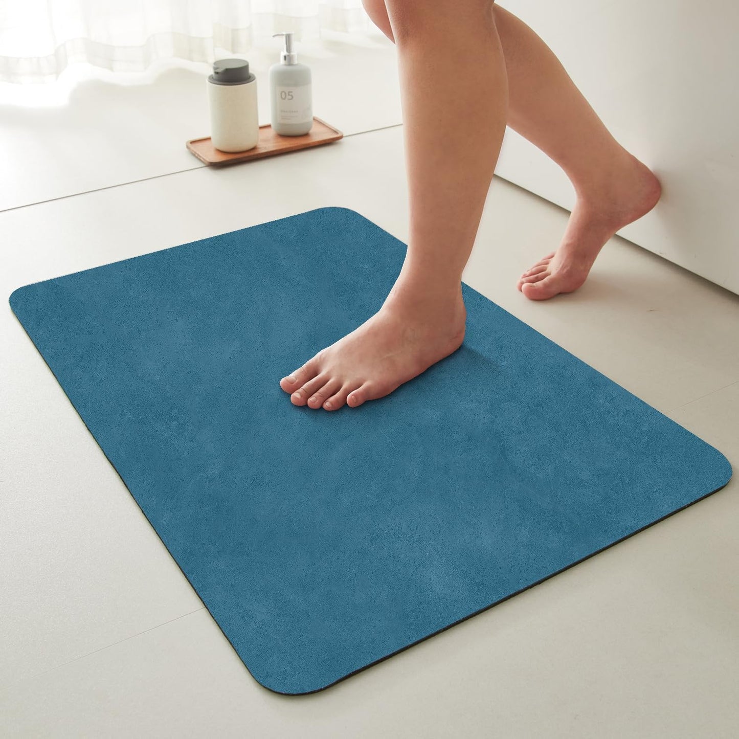 TYUU Bath Mat, Bathroom Rugs Non Slip Washable Thin Absorbent Quick Dry Bath Mat Fits Under Door Bathroom Floor Mat Perfect for Bath, Shower, or Sink 16"x24" Dark Grey
