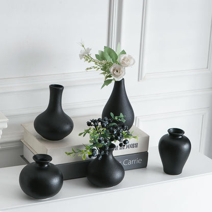 Tanvecle Small White Vases, Ceramic Bud Vase Set of 5, Mini Pottery Vases for Pampas Grass, Flowers, Decorative Vases for Home Modern Decor, Rustic Decor, Veses for Living Room Dining Table Shelves