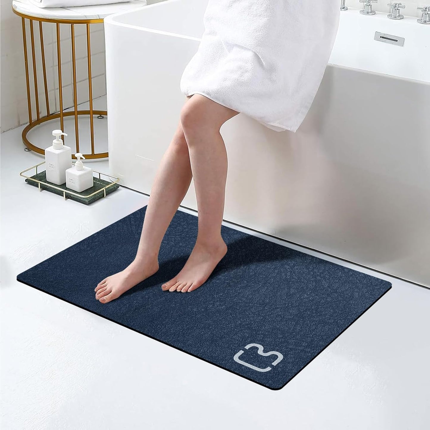 Diatomaceous Earth Bath Mat Rugs Super Absorbent Diatomite Stone Bath Mat Non Slip Quick Dry Thin Bathroom Mat Fit Under Door, Floor Rugs in Front of Bathtub, Shower Room, Sink,15.7"x23.6", Grey