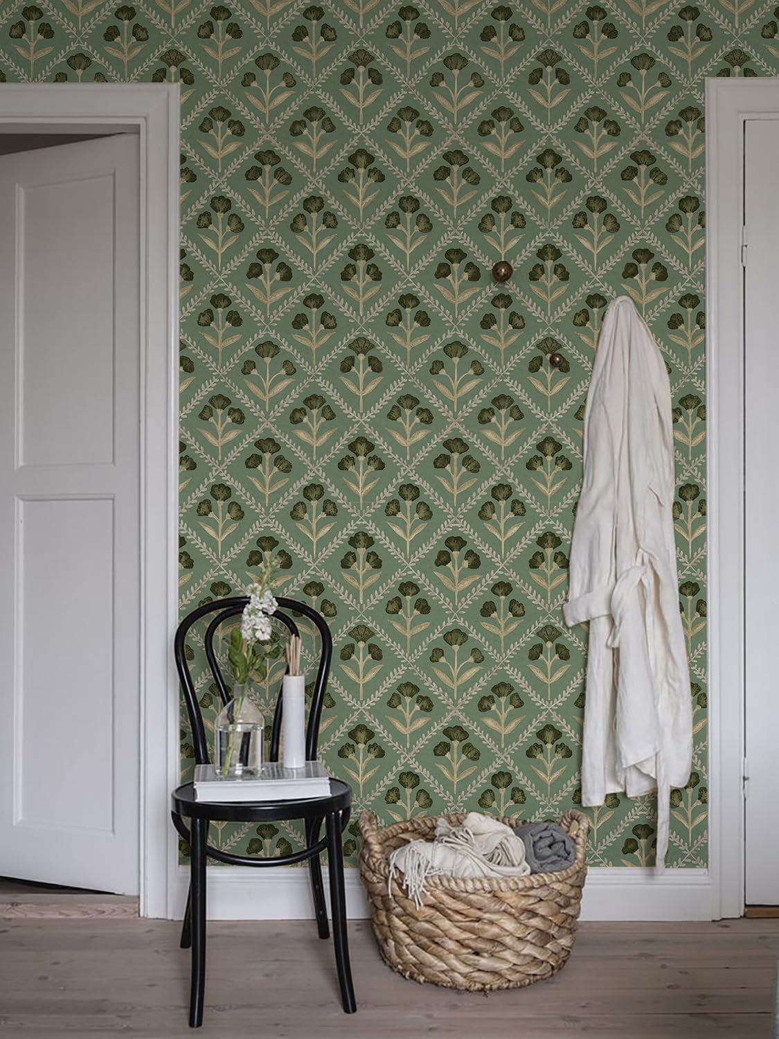 Orainege Floral Wallpaper Peel and Stick Wallpaper Modern Contact Paper 16.9in x 118.1in Self Adhesive Wall Paper for Bedroom Bathroom Shelf Liner Decor Removable
