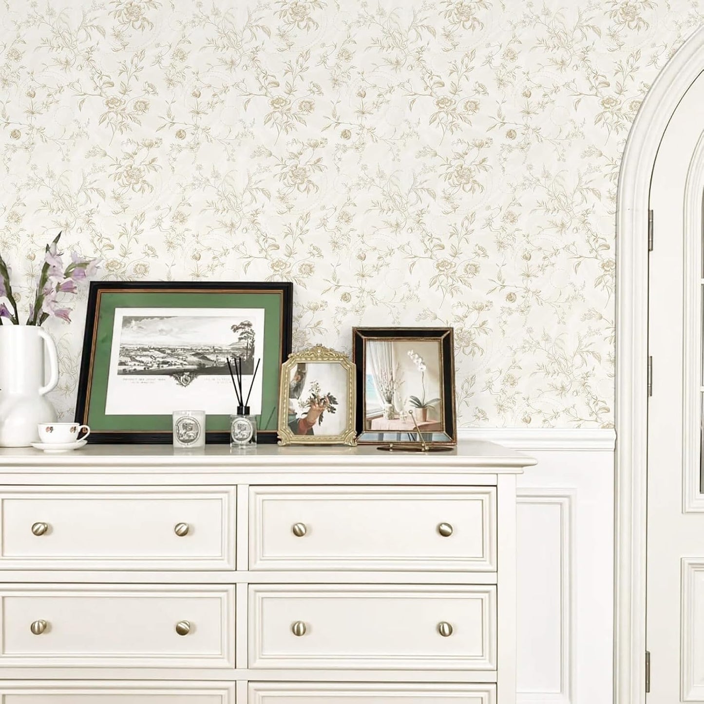 Ismoon Peel and Stick Wallpaper Floral Vintage Stick on Wall Paper Beige French Textured Contact Paper for Cabinet Removable Self Adhesive Wallpaper Vinyl Roll Shelf Deco, 17.3x78.7in