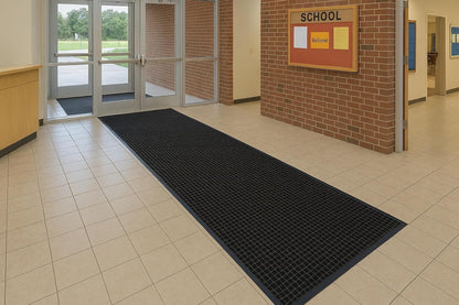 Guardian WaterGuard Indoor/Outdoor Wiper Scraper Floor Mat, Rubber/Nylon, 3'x4', Grey