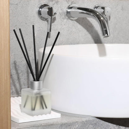3-Pack Reed Diffuser Set, Linen/Citrus/Bamboo White Tea Scented Oil, Forest Aroma Essential Oils with Diffuser Sticks, Long Lasting Bathroom Air Freshener, Home Fragrance for Room Decor