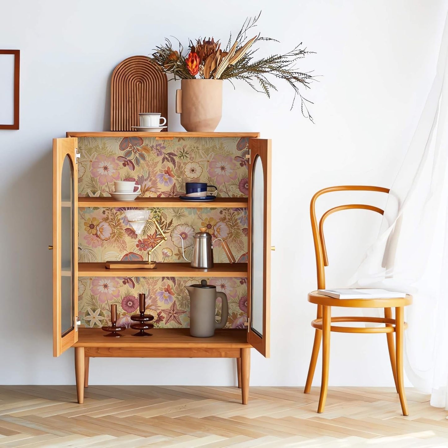 Ismoon Peel and Stick Wallpaper Floral Vintage Stick on Wall Paper Beige French Textured Contact Paper for Cabinet Removable Self Adhesive Wallpaper Vinyl Roll Shelf Deco, 17.3x78.7in