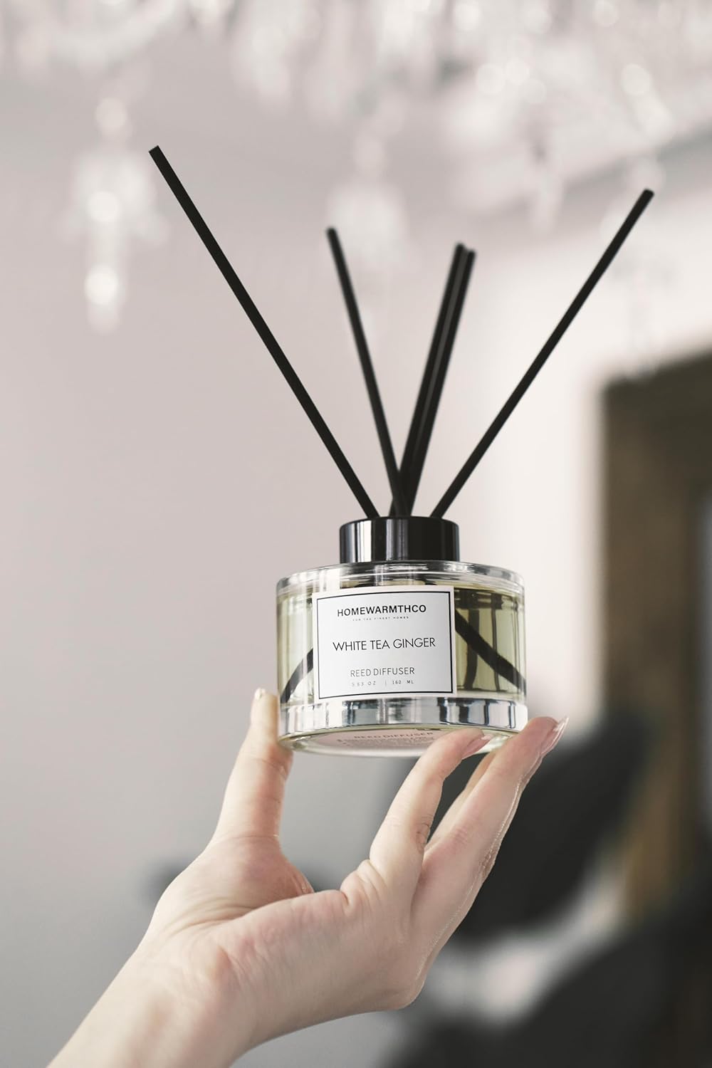 Clean Linen Reed Diffuser Set - Luxury Fragrance Reed Diffusers for Home. Office, Bathroom, Kitchen and Home Decor - Long-Lasting Scent with Non-Toxic Oils (5.63 oz, 160ml)