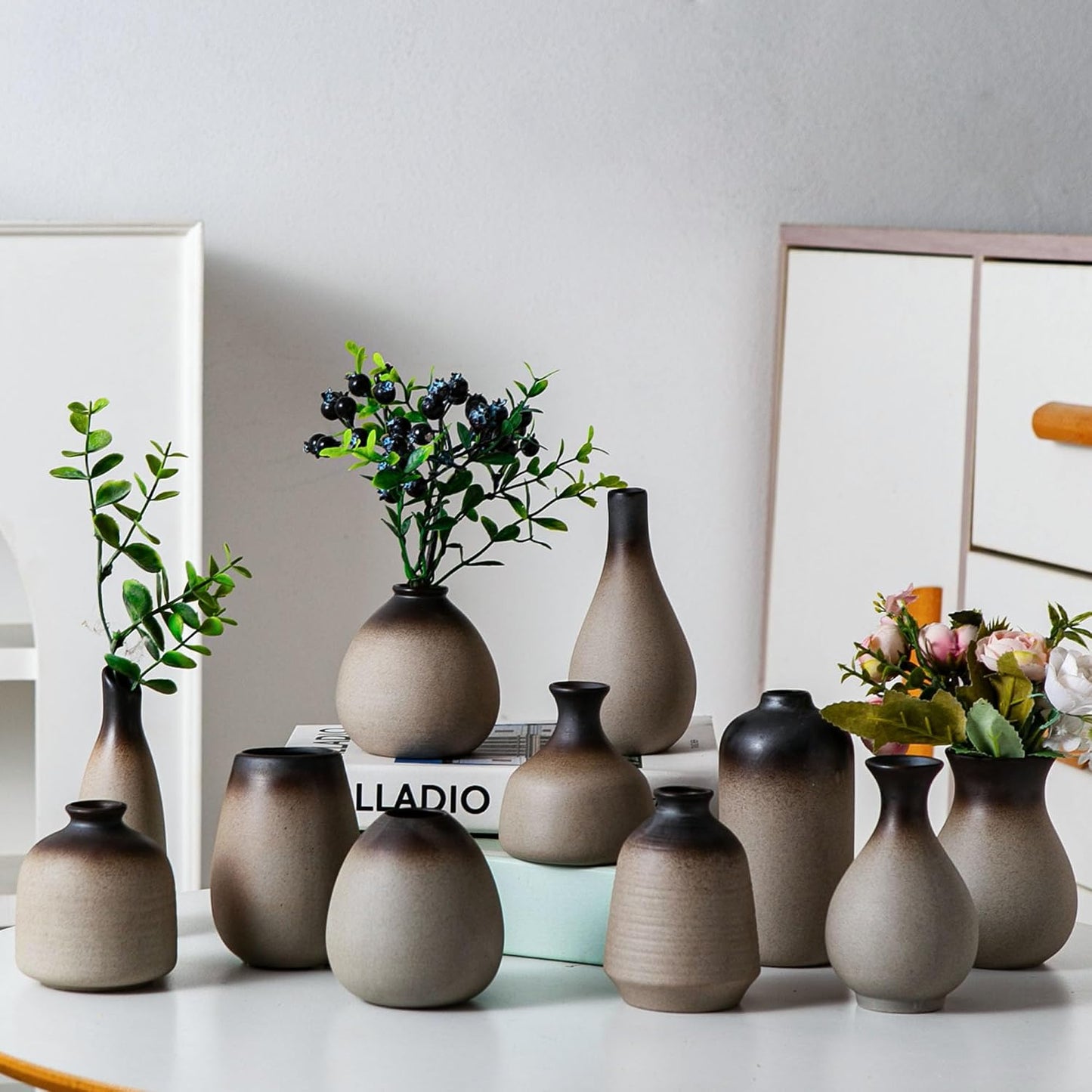 Tanvecle Small White Vases, Ceramic Bud Vase Set of 5, Mini Pottery Vases for Pampas Grass, Flowers, Decorative Vases for Home Modern Decor, Rustic Decor, Veses for Living Room Dining Table Shelves
