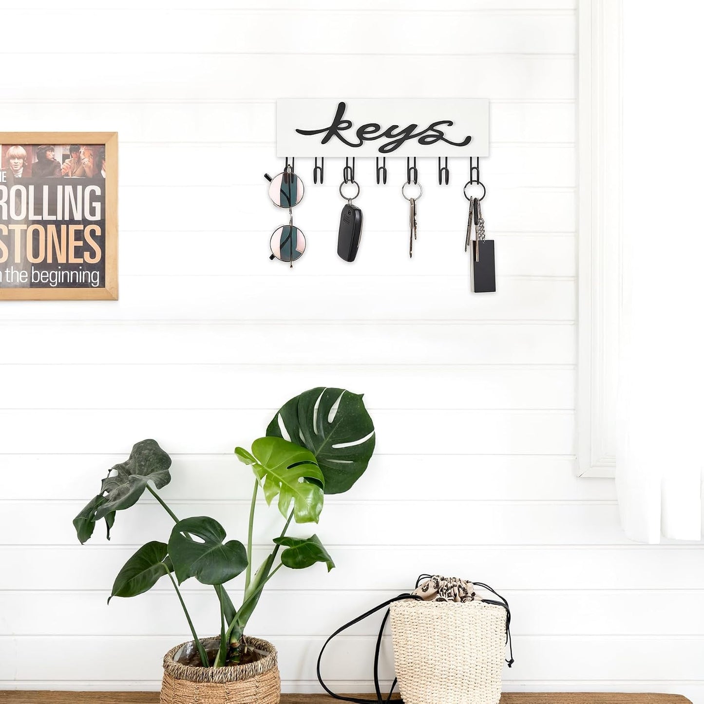 Mkono Key Holder for Wall Decorative with 7 Hooks, Wall Mounted Keys Hanger Organizer Rustic Wood Hanging Key Hooks Home Decor Farmhouse Entryway, Hallway, Office