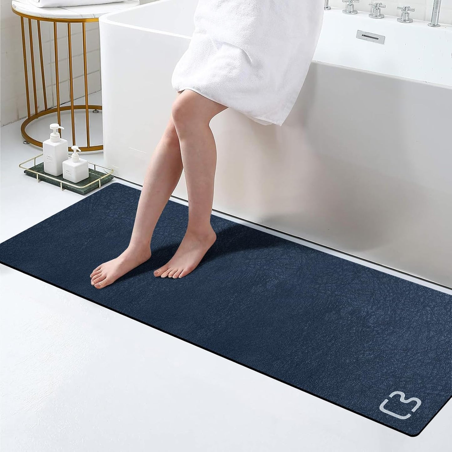 Diatomaceous Earth Bath Mat Rugs Super Absorbent Diatomite Stone Bath Mat Non Slip Quick Dry Thin Bathroom Mat Fit Under Door, Floor Rugs in Front of Bathtub, Shower Room, Sink,15.7"x23.6", Grey