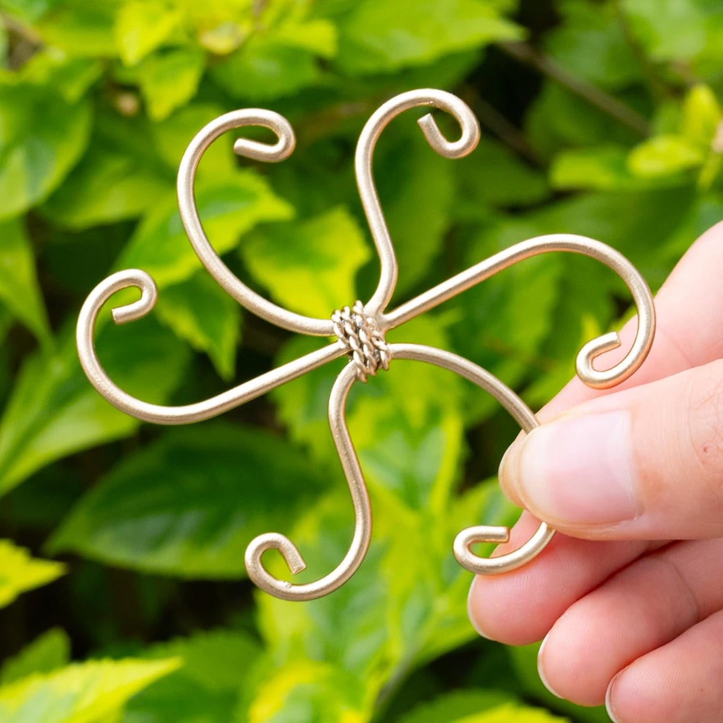 5PCS Monstera Plant Stem Support Stakes - 5.5 * 5.5IN Metal Supports for Monstera and Fishbone Cactus, Sturdy Frame, Easy Installation, Flexible Protection for Healthy Growth Indoors