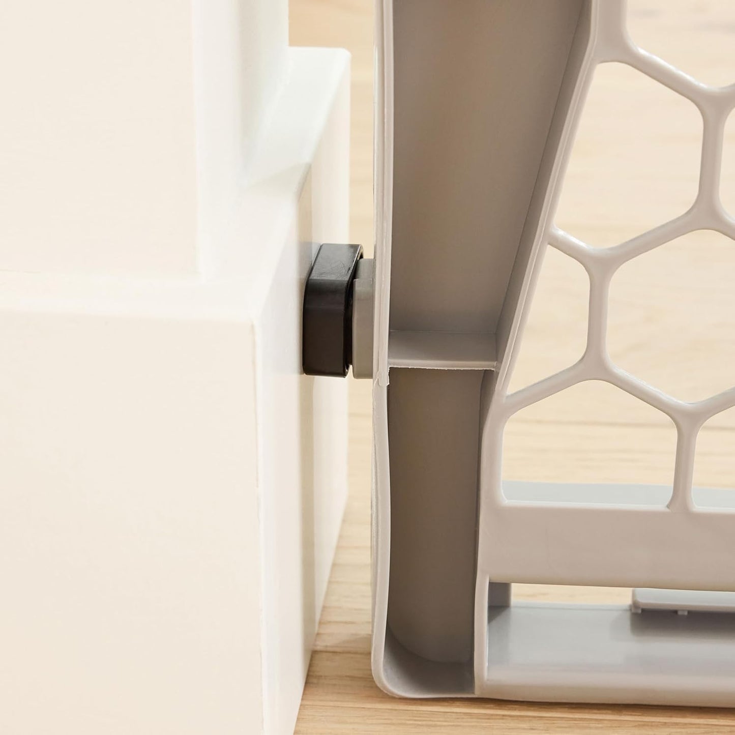 Regalo Safety 28"-42" Extra Wide Expandable Baby Gate for Doorways & Bottom of Stairs, Pressure Mounted Safety Gate for Babies, Toddlers & Pets, Tested & Safe for 30 Years, American Designed and Owned