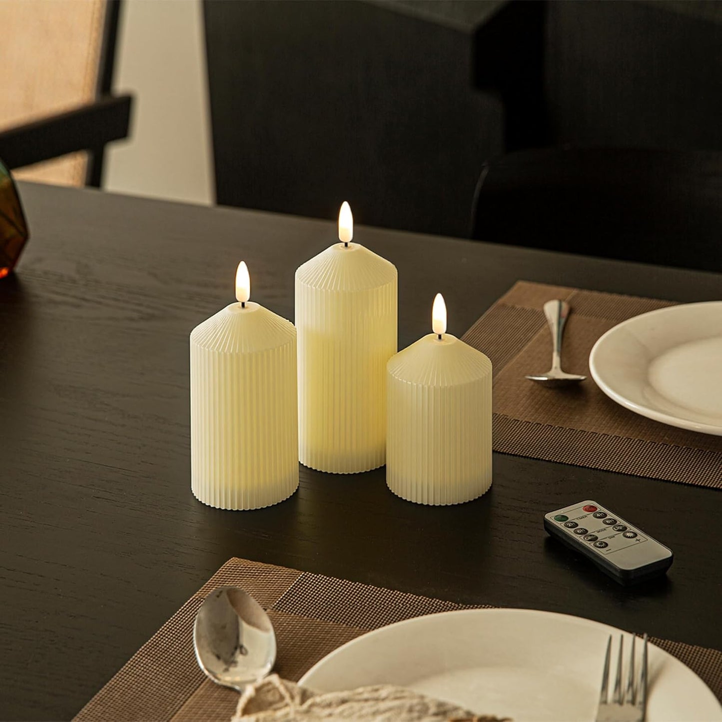 LUSHARBOR Flameless Candles with Remote, 3 Pack Battery Operated Candles Flickering Real Wax LED Fake Pillar Candles with Timer for Wedding Home Party, White