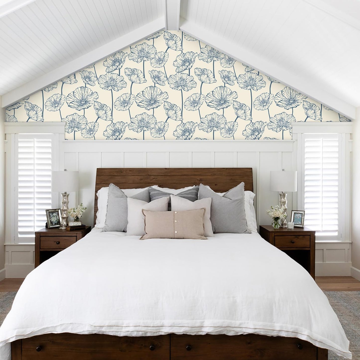 Orainege Modern Peel and Stick Wallpaper 17.3inx118.1in Beige and White Floral Wallpaper Boho Contact Paper Removable Decorative Wall Paper for Bedroom Bathroom Cabinets Decor Vinyl